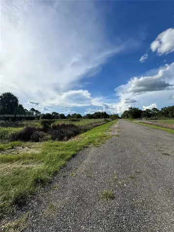 420 S. Coral Street Clewiston FL 33440