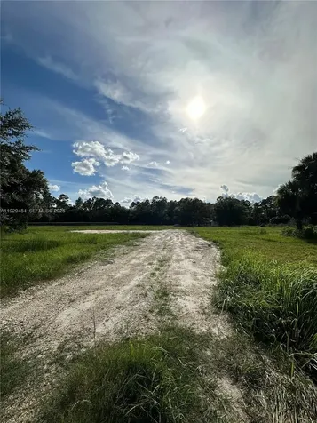 420 S. Coral Street Clewiston FL 33440