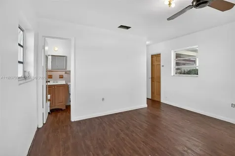 6560 Sherman Street Hollywood FL 33024