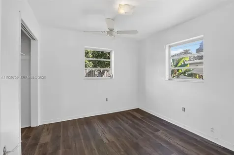 6560 Sherman Street Hollywood FL 33024
