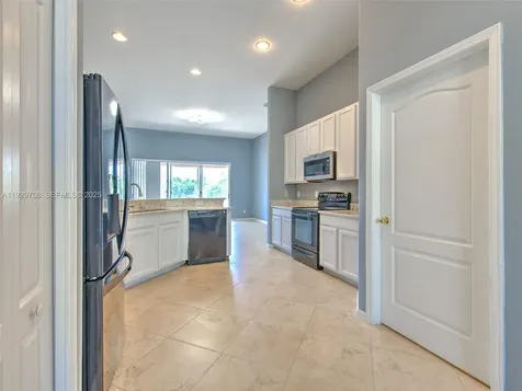 10907 Australian Pine Drive Riverview FL 33579