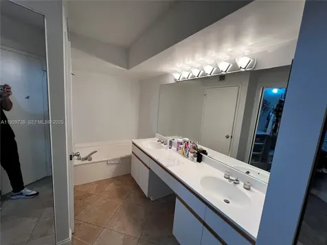 3400 NE 192nd Street Aventura FL 33180