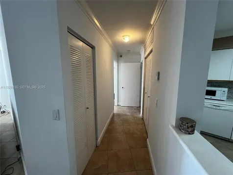 3400 NE 192nd Street Aventura FL 33180