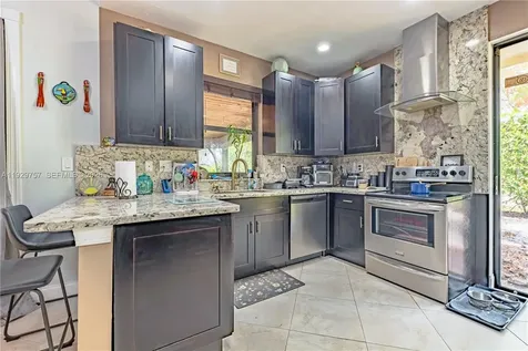 8097 Royal Palm Circle Tamarac FL 33321