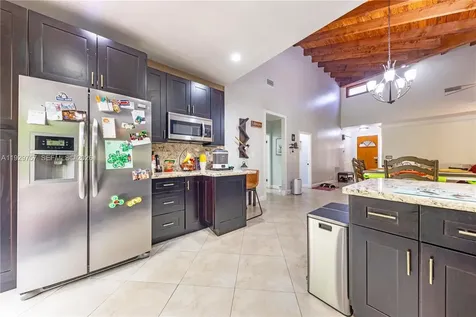 8097 Royal Palm Circle Tamarac FL 33321