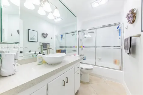 8097 Royal Palm Circle Tamarac FL 33321