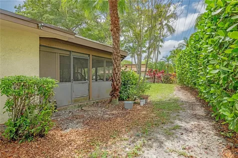 8097 Royal Palm Circle Tamarac FL 33321