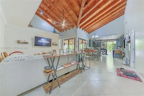 8097 Royal Palm Circle Tamarac FL 33321