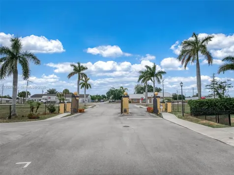 1418 Las Villas Boulevard Sebring FL 33870