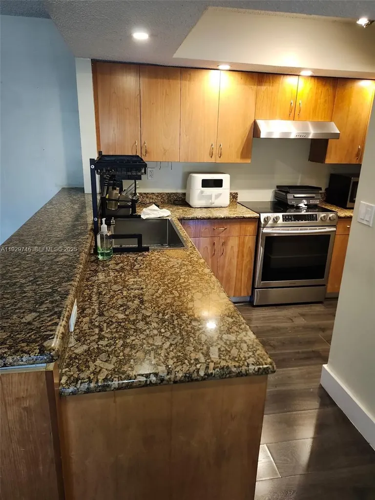 8540 SW 212th Street Cutler Bay FL 33189