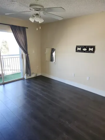 8540 SW 212th Street Cutler Bay FL 33189
