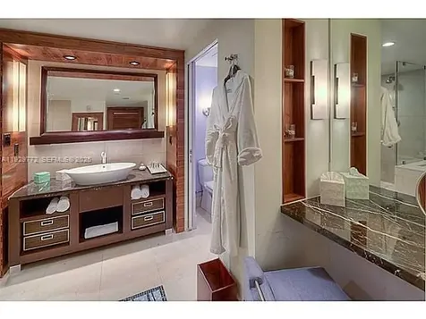 6801 Collins Avenue Miami Beach FL 33141