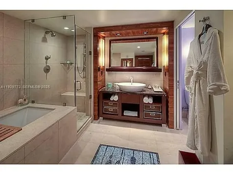 6801 Collins Avenue Miami Beach FL 33141