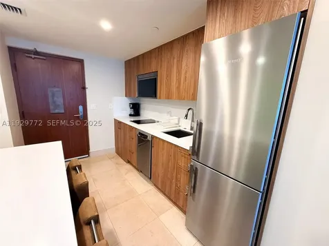 6801 Collins Avenue Miami Beach FL 33141