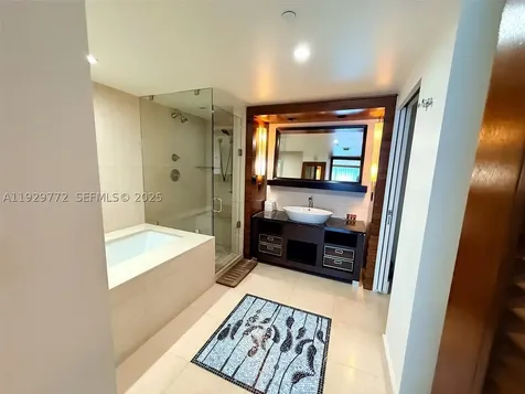 6801 Collins Avenue Miami Beach FL 33141