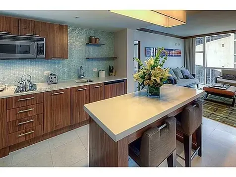 6801 Collins Avenue Miami Beach FL 33141