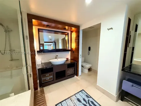 6801 Collins Avenue Miami Beach FL 33141