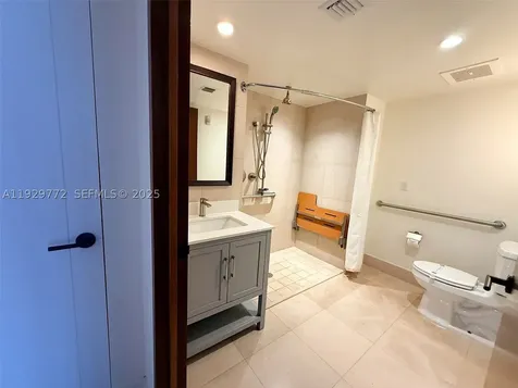 6801 Collins Avenue Miami Beach FL 33141