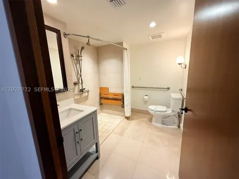6801 Collins Avenue Miami Beach FL 33141