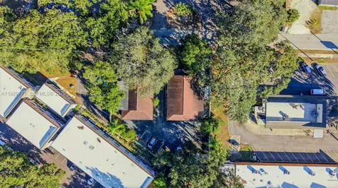 9208 N Connechusett Road Tampa FL 33617