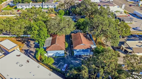 9208 N Connechusett Road Tampa FL 33617