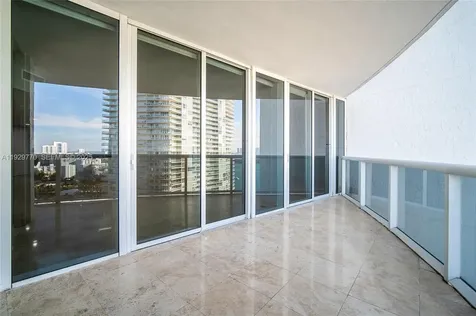 400 Alton Road Miami Beach FL 33139
