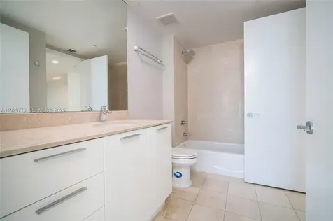 400 Alton Road Miami Beach FL 33139
