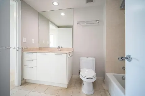 400 Alton Road Miami Beach FL 33139