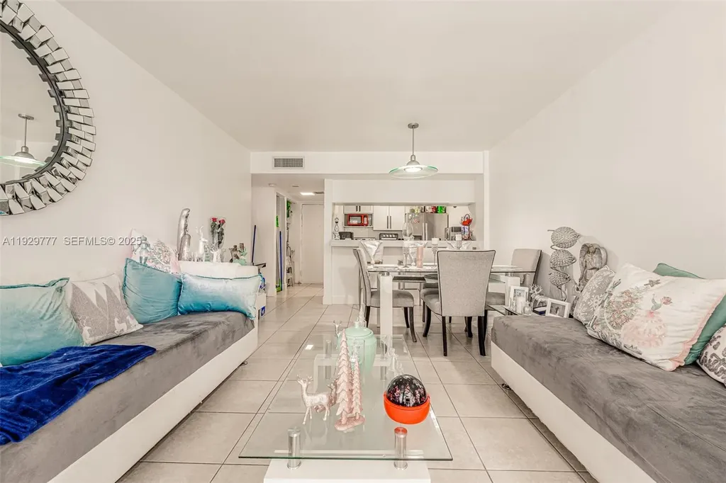 8006 SW 149th Avenue Miami FL 33193