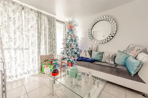 8006 SW 149th Avenue Miami FL 33193