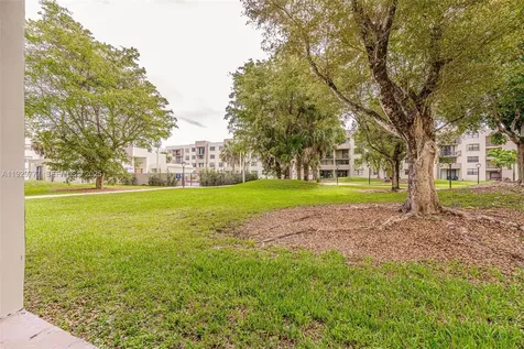 8006 SW 149th Avenue Miami FL 33193