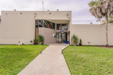 8006 SW 149th Avenue Miami FL 33193