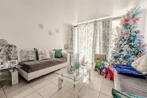 8006 SW 149th Avenue Miami FL 33193