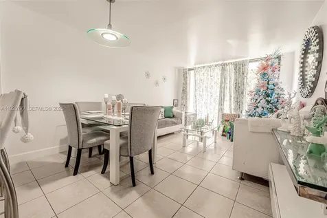 8006 SW 149th Avenue Miami FL 33193