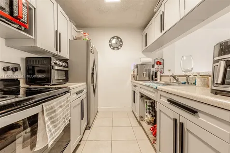 8006 SW 149th Avenue Miami FL 33193