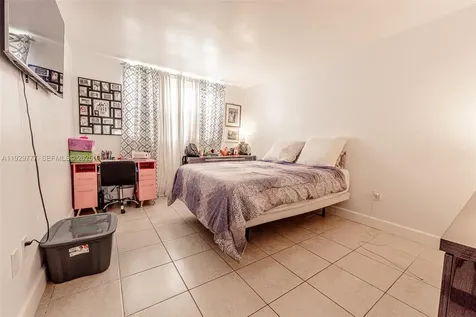 8006 SW 149th Avenue Miami FL 33193