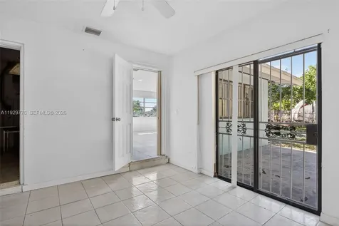 1249 NW 18th Street Fort Lauderdale FL 33311