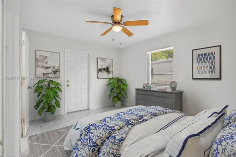 1249 NW 18th Street Fort Lauderdale FL 33311