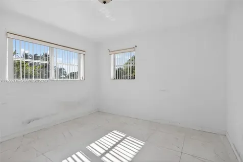 1249 NW 18th Street Fort Lauderdale FL 33311