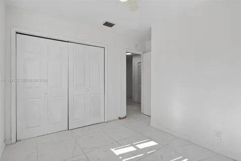 1249 NW 18th Street Fort Lauderdale FL 33311