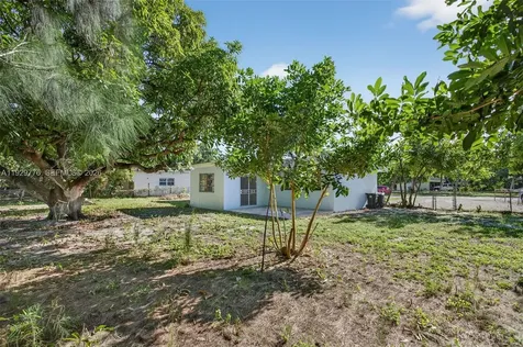 1249 NW 18th Street Fort Lauderdale FL 33311