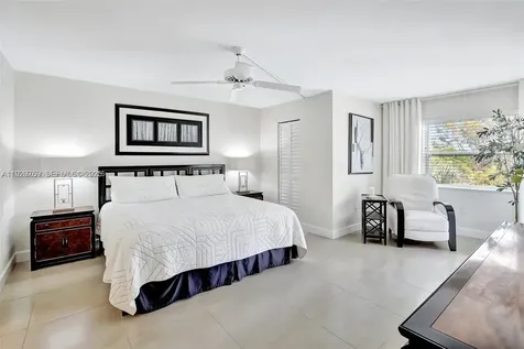 3930 Inverrary Boulevard Lauderhill FL 33319