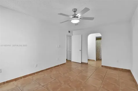 9682 Fontainebleau Boulevard Miami FL 33172
