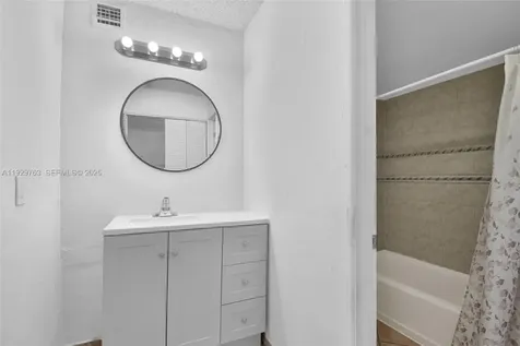 9682 Fontainebleau Boulevard Miami FL 33172