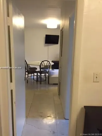 842 Meridian Avenue Miami Beach FL 33139