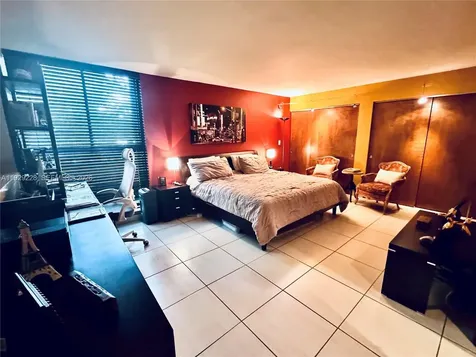 3007 NE 183rd Lane Aventura FL 33160
