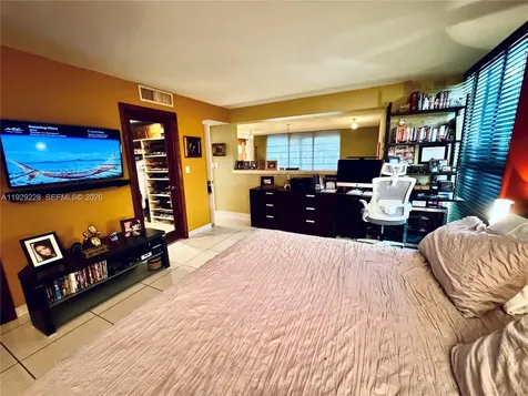 3007 NE 183rd Lane Aventura FL 33160