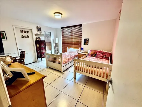 3007 NE 183rd Lane Aventura FL 33160