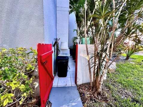 3007 NE 183rd Lane Aventura FL 33160