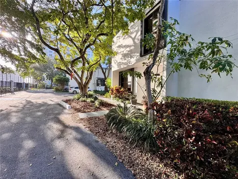 3007 NE 183rd Lane Aventura FL 33160